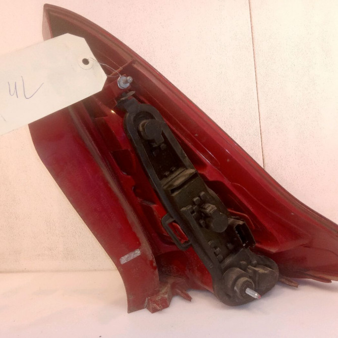 Feu arrière gauche occasion CITROEN C4 I Phase 1 11-2004->07-2008 1.6 HDI 92ch 6350GZ 2
