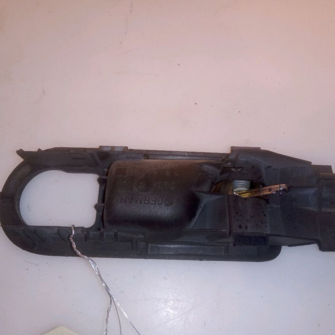 Poignee int porte avg occasion VOLKSWAGEN PASSAT IV Phase 1 10-1996->10-2000 1.9 TDI 90ch 3B1837113H2AQ 2