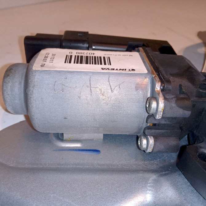 Mecanisme+moteur leve-glace avg occasion HYUNDAI IX35 Phase 1 03-2010->06-2013 824012Y000 3