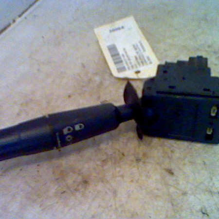 Commande clignotant occasion PEUGEOT 106 Phase 1 09-1991->04-1996 625357