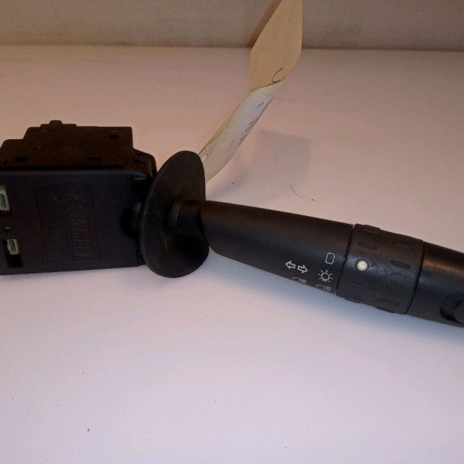 Commande clignotant occasion PEUGEOT 306 Phase 1 09-1994->03-1997 1.9 D 625357 1