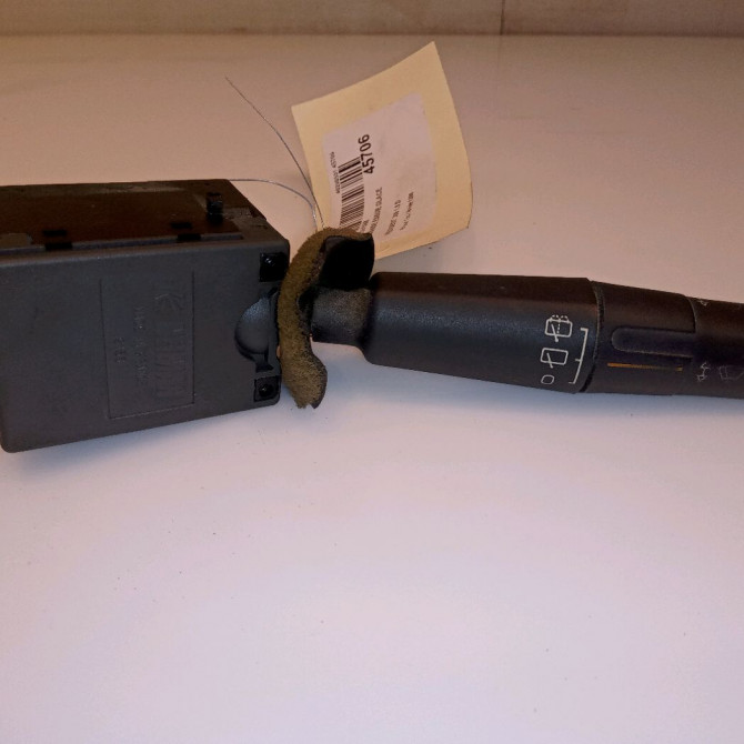 Commande essuie glace occasion PEUGEOT 306 Phase 1 09-1994->03-1997 1.9 D 623983 1