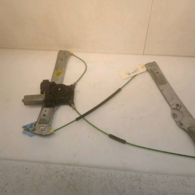 Mecanisme+moteur leve-glace avg occasion OPEL CORSA IV Phase 1 09-2006->12-2010 1.3 CDTI 75ch 39161989 1