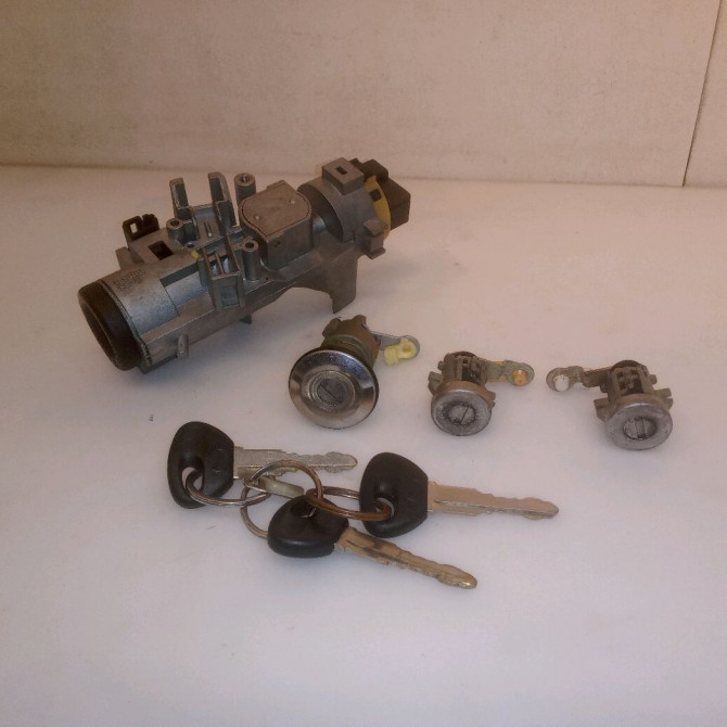 Kit serrures + antivol occasion MAZDA 626 IV Phase 1 07-1997->12-1999 1.8 LTX 1