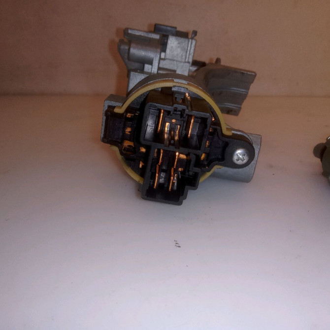 Kit serrures + antivol occasion MAZDA 626 IV Phase 1 07-1997->12-1999 1.8 LTX 2