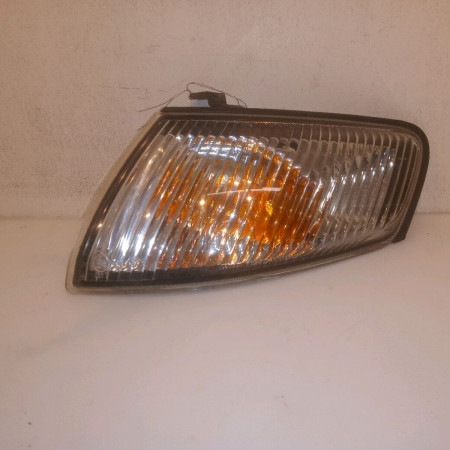 Clignotant gauche occasion MAZDA 626 IV Phase 1 07-1997->12-1999 1.8 LTX