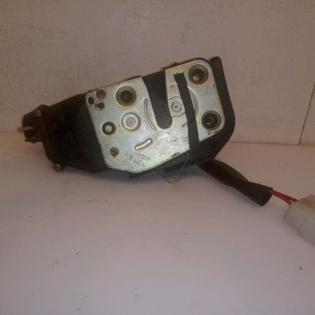 Serrure porte avd occasion MAZDA 626 IV Phase 1 07-1997->12-1999 1.8 LTX