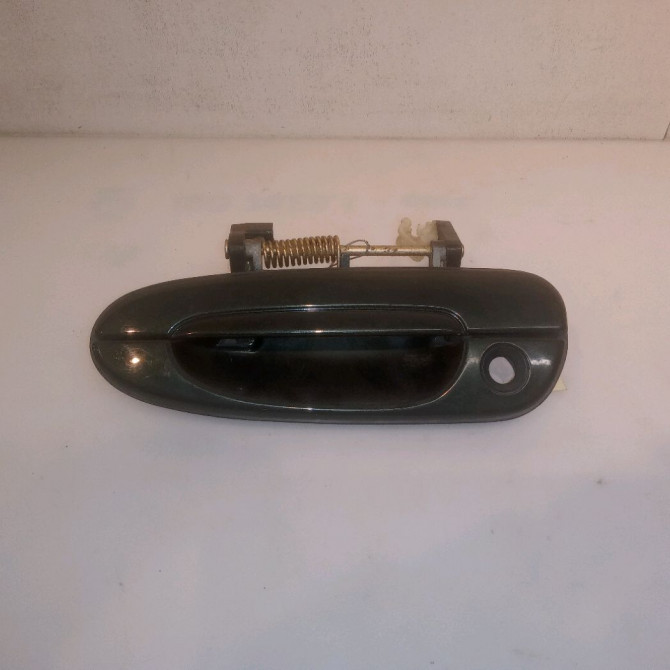 Poignee ext porte avg occasion MAZDA 626 IV Phase 1 07-1997->12-1999 1.8 LTX 1