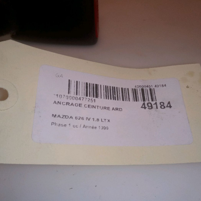 Ancrage ceinture arrière droit occasion MAZDA 626 IV Phase 1 07-1997->12-1999 1.8 LTX 3