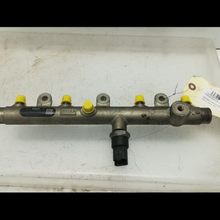 Rampe injection occasion PEUGEOT 307 Phase 1 04-2001->06-2005 1.4 HDI 8v 70ch 157095