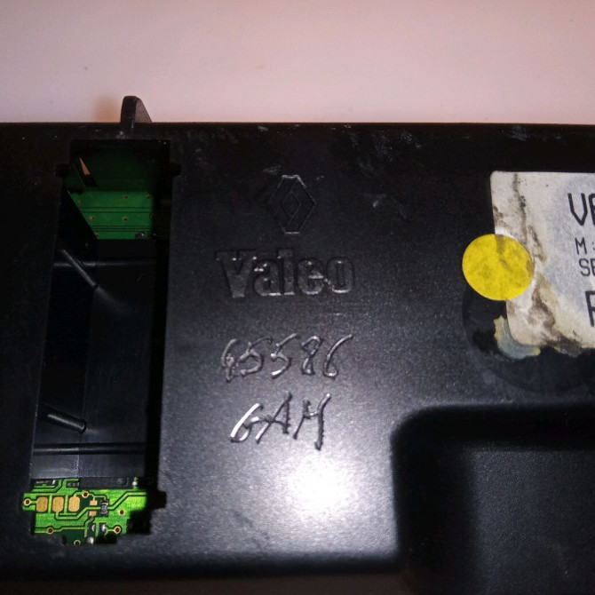 Commande de chauffage occasion RENAULT SCENIC I Phase 2 08-1999->06-2003 1.9 DCI 100ch 7700435401 3