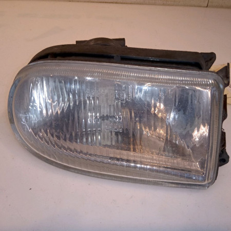 Phare antibrouillard avant droit occasion RENAULT 19 Phase 2 04-1992->04-1997 1.9 D 7701042675