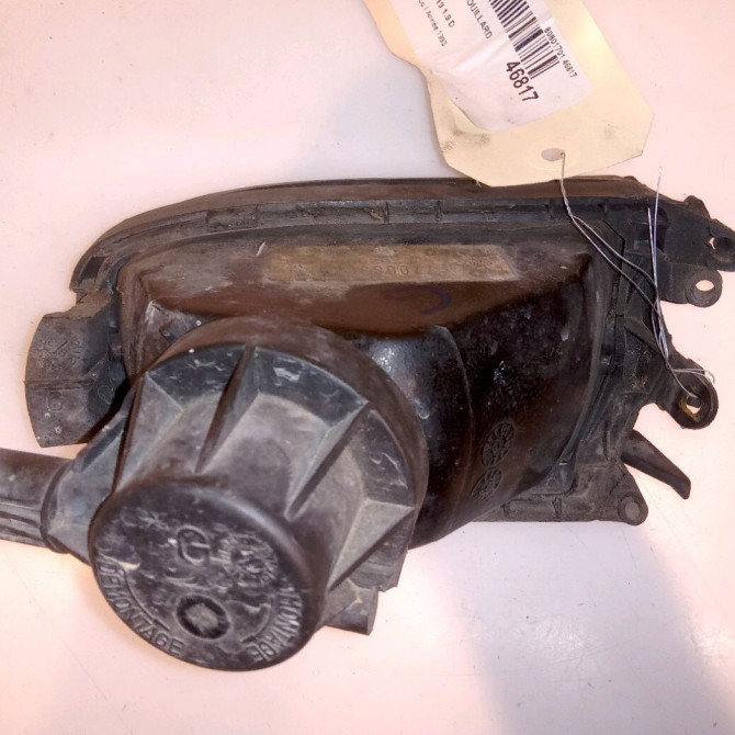 Phare antibrouillard avant droit occasion RENAULT 19 Phase 2 04-1992->04-1997 1.9 D 7701042675 2