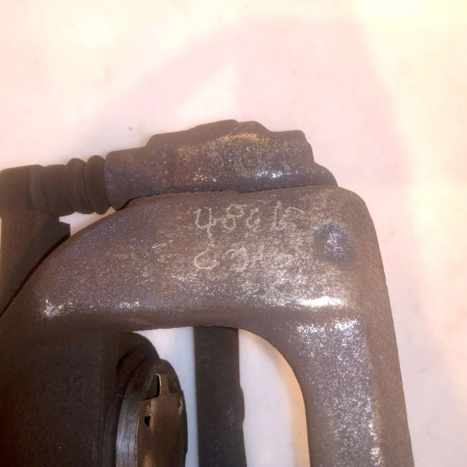 Etrier de frein avant gauche occasion TOYOTA AURIS I Phase 1 03-2007->03-2010 2.0 D-4D 4775002360 3