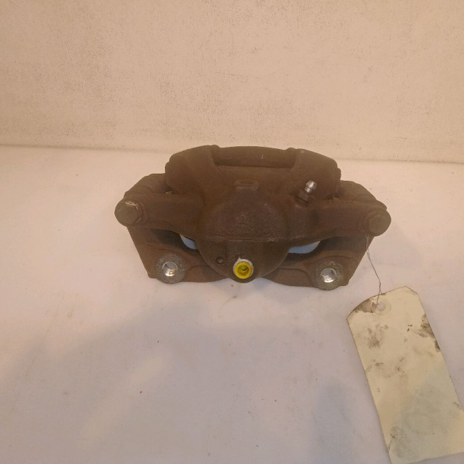 Etrier de frein avant droit occasion TOYOTA AURIS I Phase 1 03-2007->03-2010 2.0 D-4D 4773002360 2