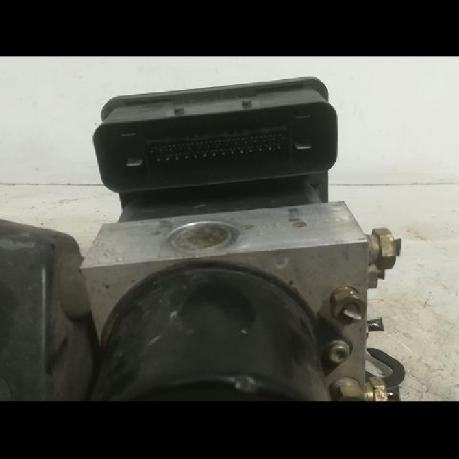 Unité hydraulique ABS occasion FORD FIESTA V Phase 1 09-2002->10-2005 1.4 TDCI 1146149 2