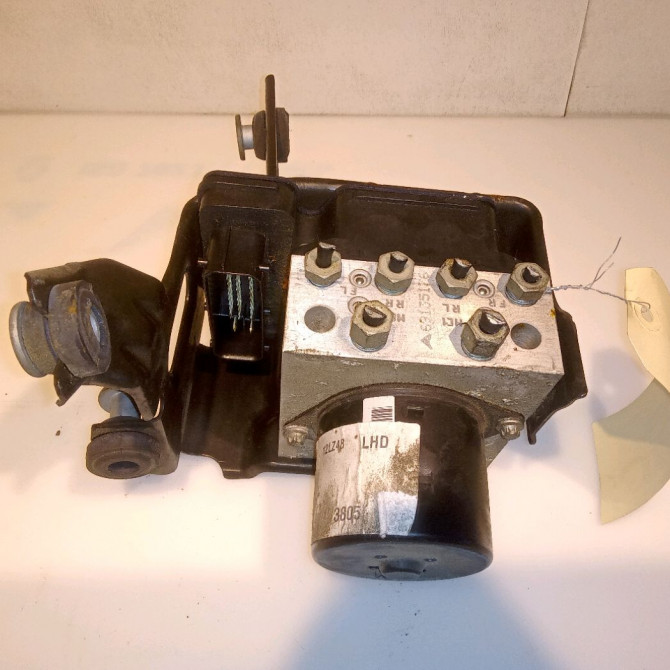 Unité hydraulique ABS occasion OPEL INSIGNIA Phase 1 01-2009->03-2013 2.0 CDTI 160ch 22757652 1