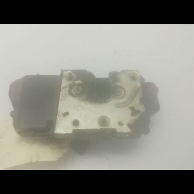 Serrure porte arg occasion PEUGEOT 307 Phase 1 04-2001->06-2005 2.0 HDI 110ch 913786 1