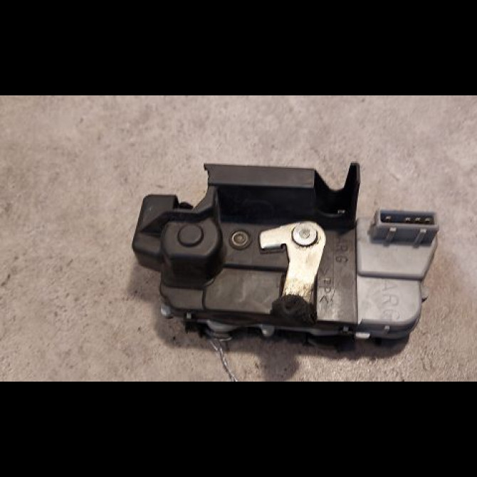Serrure porte arg occasion PEUGEOT 307 Phase 1 04-2001->06-2005 1.6i 16v 913786 2