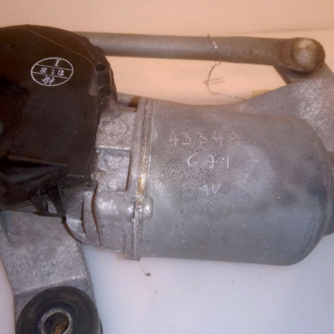 Moteur essuie-glace avant occasion OPEL INSIGNIA Phase 1 01-2009->03-2013 39057204 3