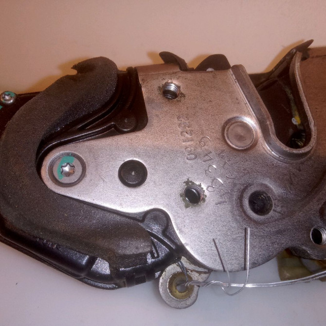 Serrure porte avg occasion OPEL INSIGNIA Phase 1 01-2009->03-2013 13577982 3