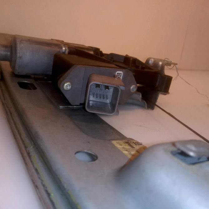 Mecanisme+moteur leve-glace arg occasion OPEL INSIGNIA Phase 1 01-2009->03-2013 2