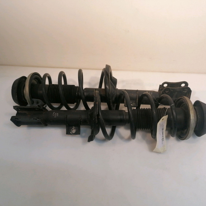 Amortisseur avant droit occasion SUZUKI SPLASH Phase 1 03-2008->12-2012 1.3 CDTI 75ch 4160151KD2 1