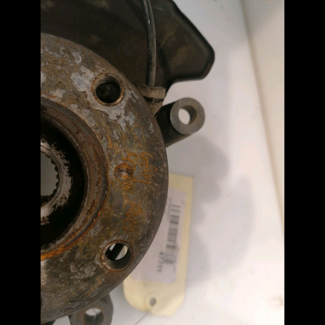 Moyeu avd occasion SUZUKI SPLASH Phase 1 03-2008->12-2012 1.3 CDTI 75ch 4342186G00 3