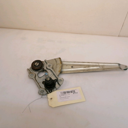 Mecanisme leve-glace arrière droit occasion SUZUKI SPLASH Phase 1 03-2008->12-2012 1.3 CDTI 75ch 8351051K00