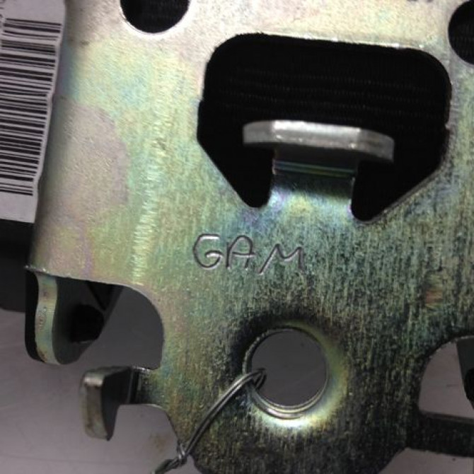 Ceinture arrière droite occasion PEUGEOT 207 Phase 1 04-2006->06-2013 1.4 HDI 96738848ZH 2