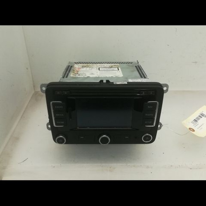 Autoradio occasion VOLKSWAGEN PASSAT VI Phase 1 10-2010->... 2.0 TDI 140ch 3C8057195F 1