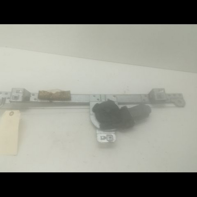 Mecanisme+moteur leve-glace ard occasion RENAULT KANGOO II Phase 1 01-2008->03-2013 1.5 DCI 85ch 827200474R 1