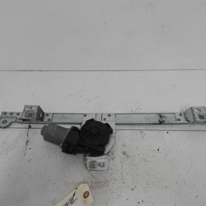 Mecanisme+moteur leve-glace arg occasion RENAULT KANGOO II Phase 1 01-2008->03-2013 1.5 DCI 85ch 827215869R 1