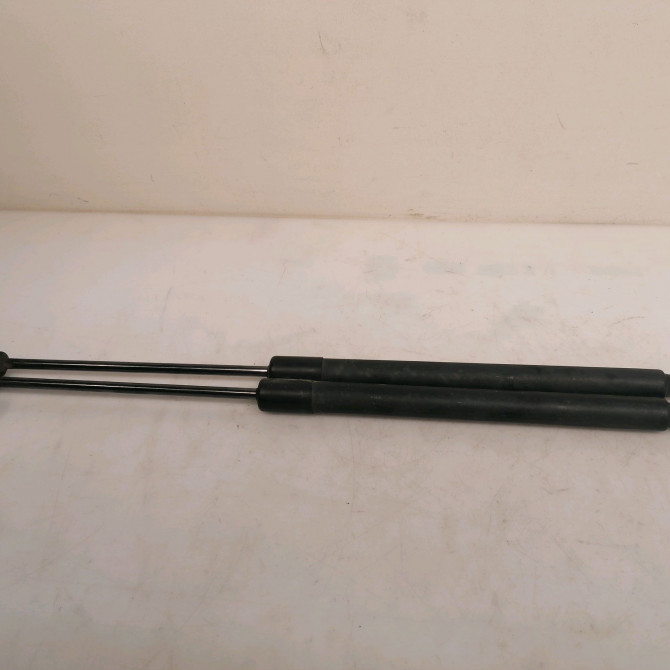 Verin droit hayon occasion VOLKSWAGEN TIGUAN I TIGUAN I Phase 2 2011-04-01->2016-12-31 2.0 TDI 110ch 5N0827550E 1