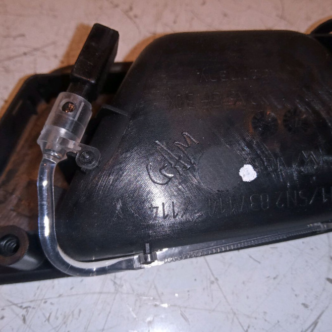 Poignee int porte avd occasion VOLKSWAGEN TIGUAN I TIGUAN I Phase 2 2011-04-01->2016-12-31 2.0 TDI 140ch 5N1837114EUAQ 3