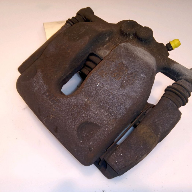 Etrier de frein avant gauche occasion RENAULT KANGOO II 410119144R 1