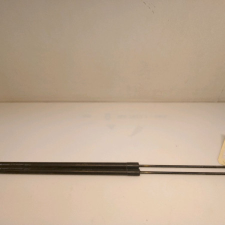 Verin droit hayon occasion RENAULT KANGOO II Phase 1 01-2008->03-2013 1.5 DCI 90ch 8200497806