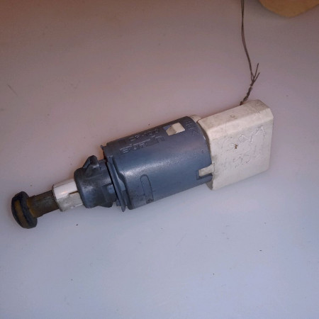 occasion RENAULT MEGANE II Phase 1 09-2003->12-2005 1.9 DCI 120ch 8200168238