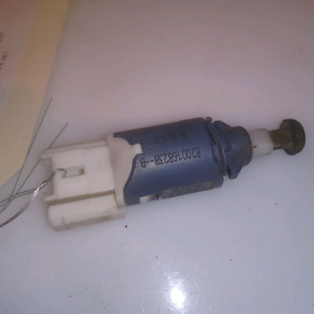 occasion RENAULT CLIO III phase 2 ESTATE 03-2009->12-2014 1.5 DCI 75ch 8200168238