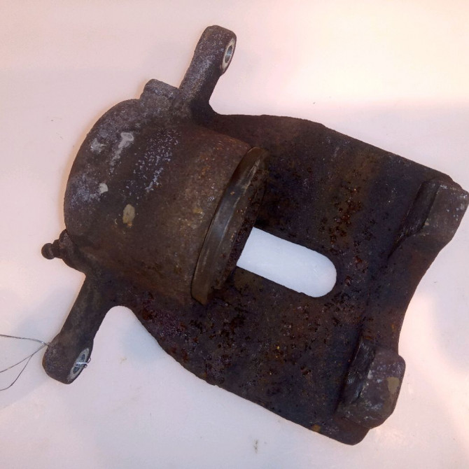 Etrier de frein avant gauche occasion RENAULT KANGOO II Phase 1 01-2008->03-2013 1.5 DCI 105ch 410119144R 2