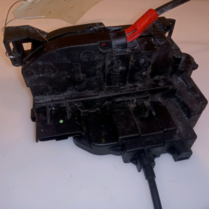 Serrure porte avd occasion RENAULT KANGOO II Phase 1 01-2008->03-2013 1.5 DCI 105ch 8200497604 2