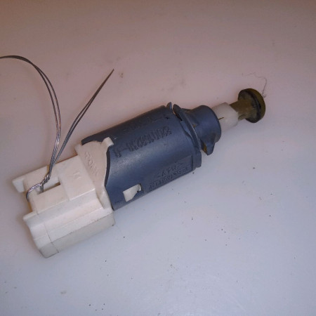 occasion RENAULT KANGOO II Phase 1 01-2008->03-2013 1.5 DCI 70ch 8200168238