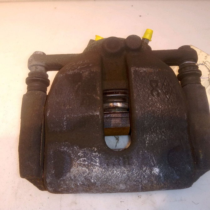 Etrier de frein avant gauche occasion RENAULT KANGOO II Phase 2 01-2013->... 1.5 DCI 90ch 410119144R 1