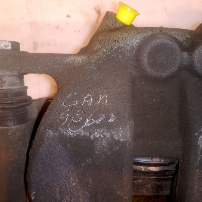 Etrier de frein avant gauche occasion RENAULT KANGOO II Phase 2 01-2013->... 1.5 DCI 90ch 410119144R 3