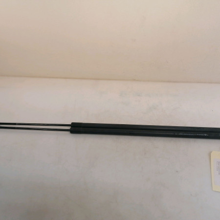 Verin droit hayon occasion RENAULT KANGOO II Phase 1 01-2008->03-2013 1.5 DCI 105ch 8200497806