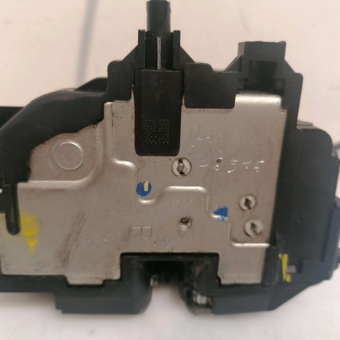 Serrure porte avd occasion RENAULT KANGOO II Phase 1 01-2008->03-2013 1.5 DCI 105ch 8200497604 3