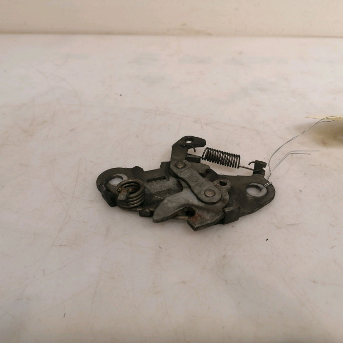 Serrure capot occasion CITROEN ZX Phase 1 05-1992->06-1994 1.9 D 793446 2