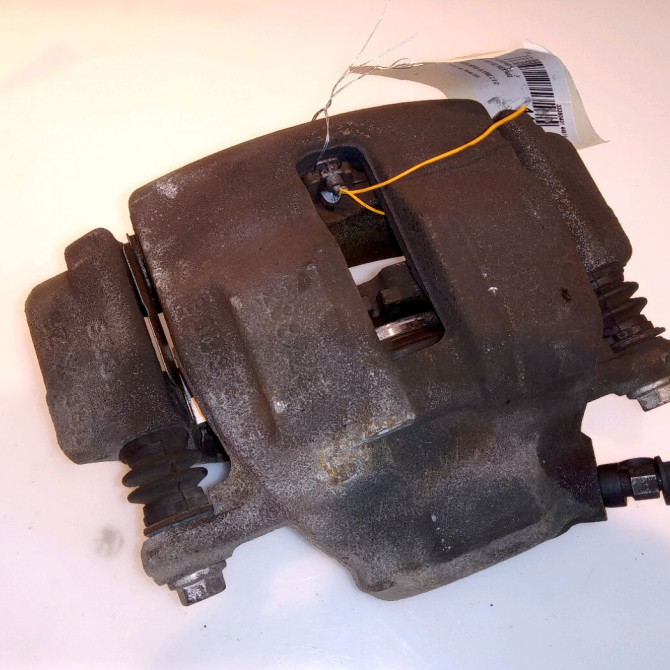 Etrier de frein avant gauche occasion MERCEDES CLASSE C II Phase 1 05-2000->03-2004 C 220 CDI 34202383 1