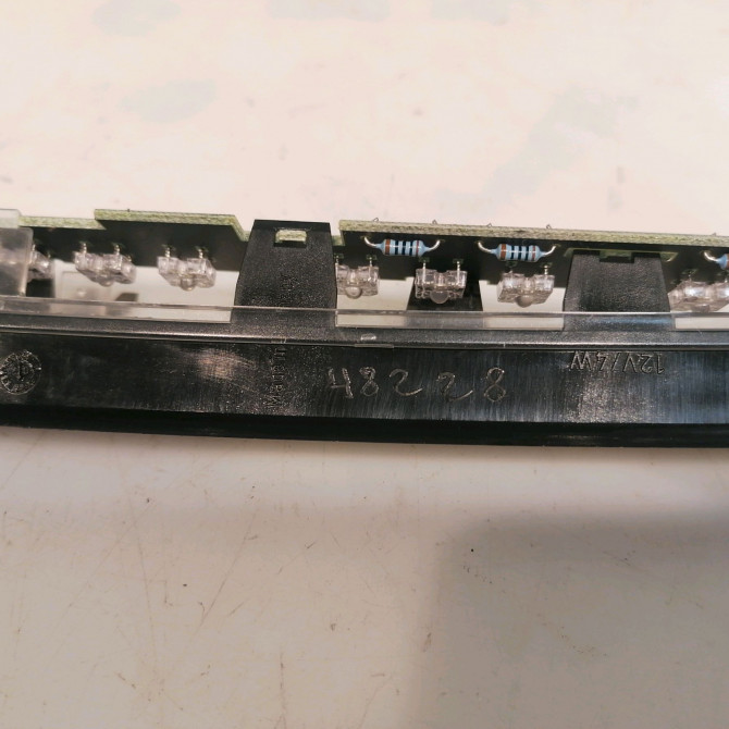 Feux stop supplementaire occasion MERCEDES CLASSE C COUPE SPORT II Phase 1 03-2001->03-2004 C 220 CDI 2038200456 3