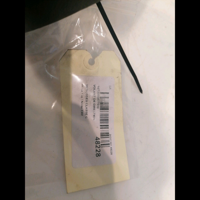 Volant de direction occasion MERCEDES CLASSE C COUPE SPORT II Phase 1 03-2001->03-2004 C 220 CDI 20346025039C29 4